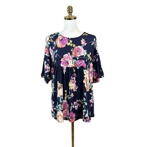 Woman’s Dear Scarlett navy blue flowy floral babydoll blouse size M